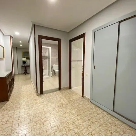 Apartman En Pleno Centro Oviedo
